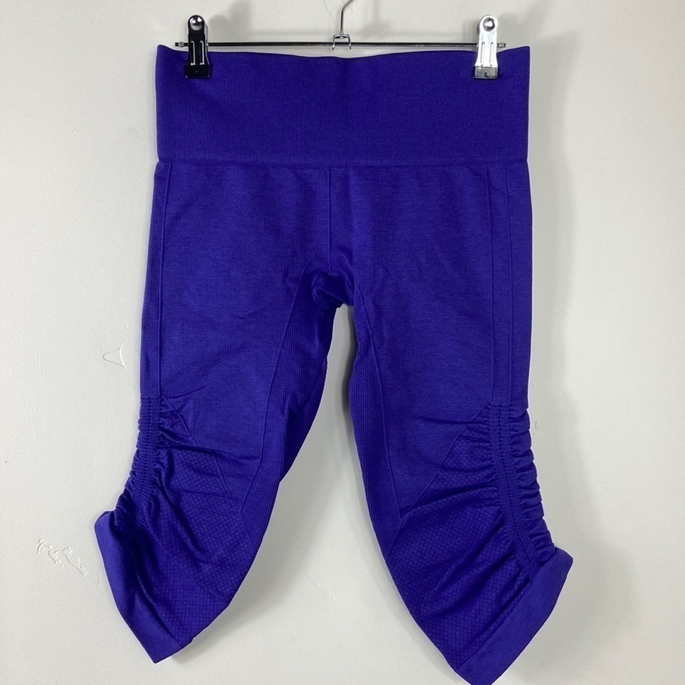 Lululemon Purple Ebb & Flow Cropped Leggings Yoga Pants 6 - Picture 2 of 7